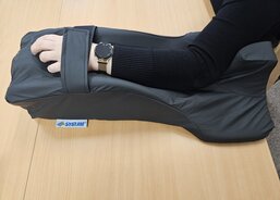 Podložka pro polohování horní končetiny